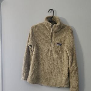 Patagonia Women's Cozy Tan Teddy Jacket